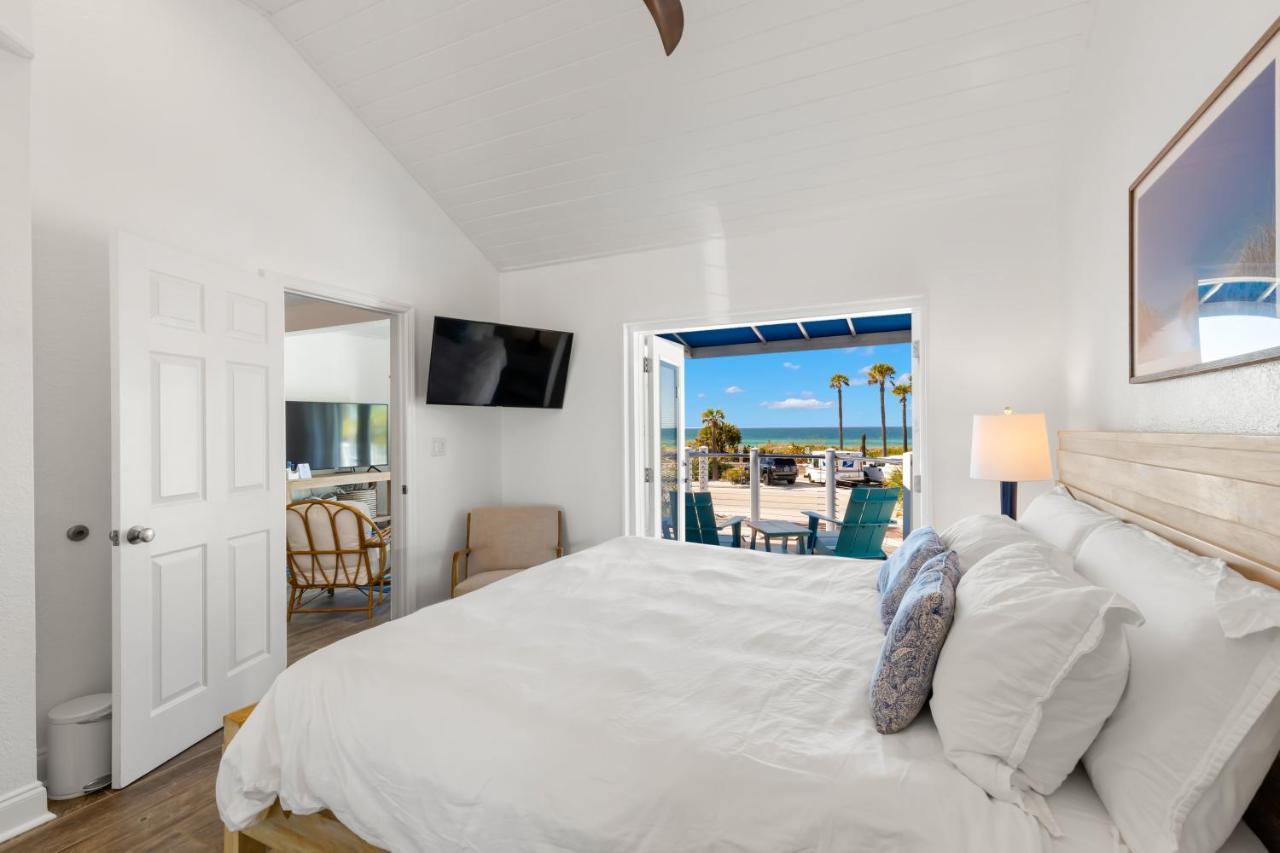 Inn On The Beach Сант Пит Бич Экстерьер фото